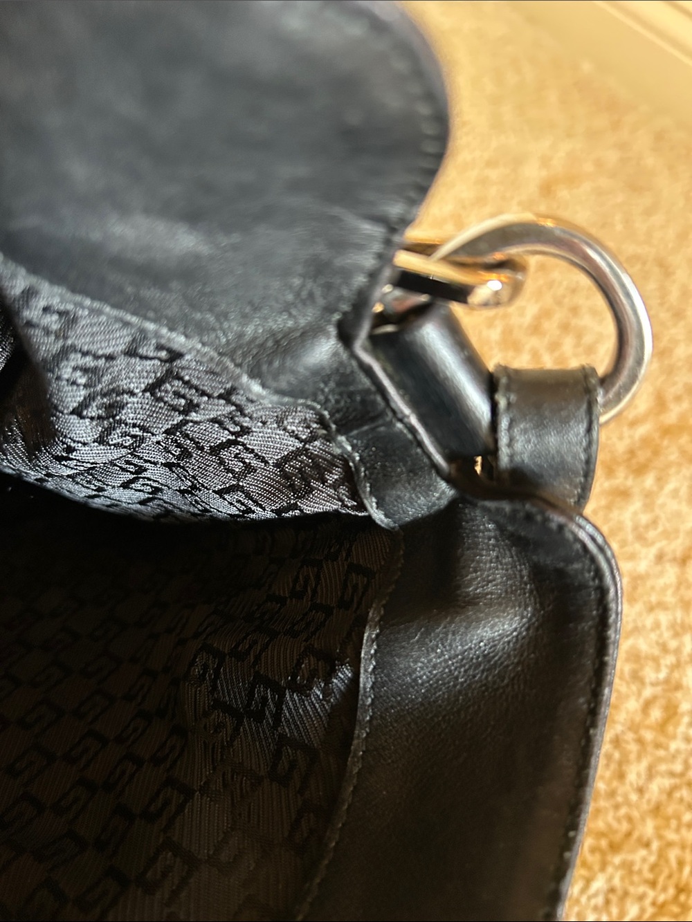 Gucci Black Leather and Bamboo Shoulder - Picture 13 of 14